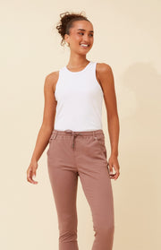 Becky Joggers Walnut
