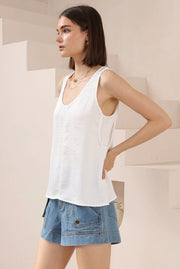 Oliver Cami White