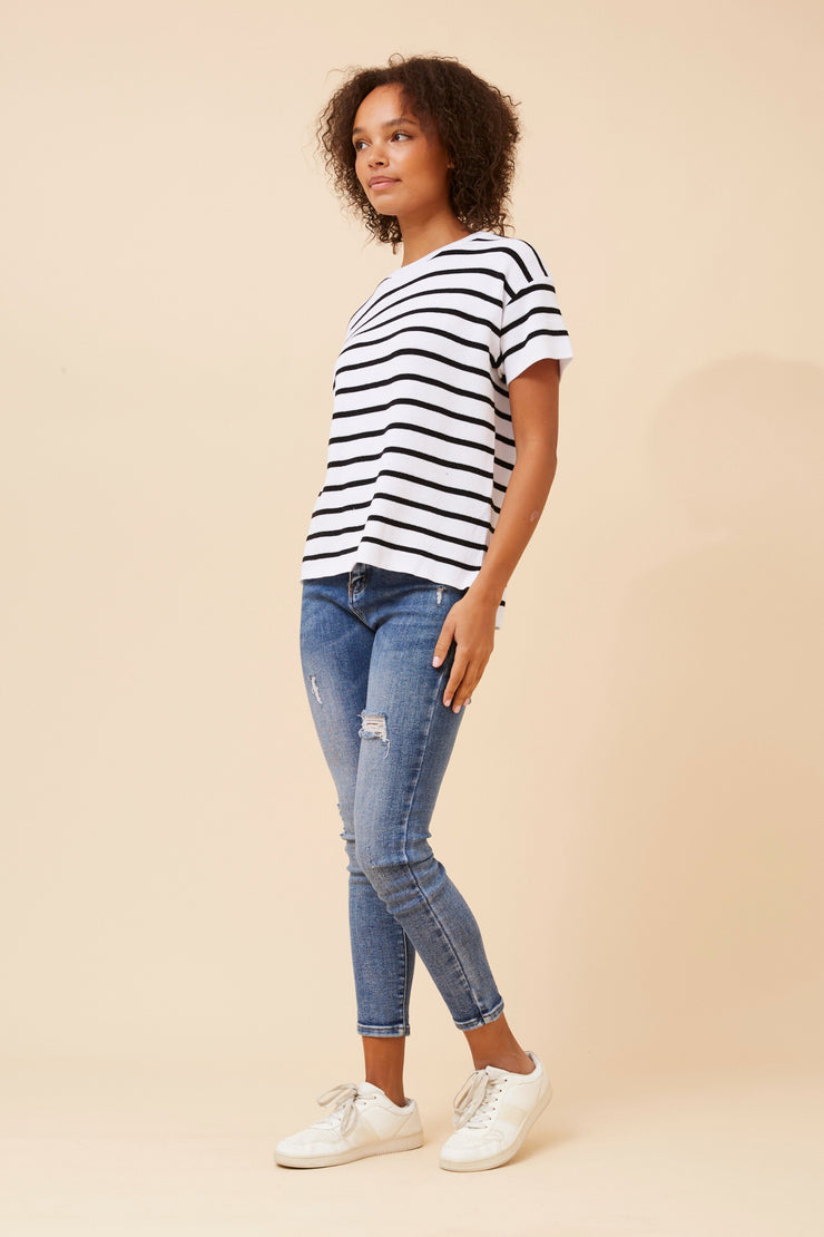 Angie Top Navy/White